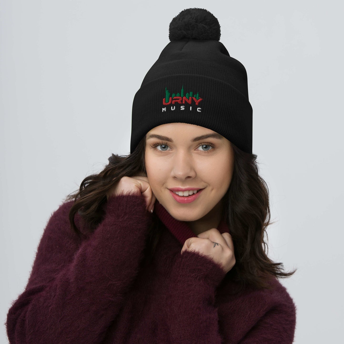 URNY MUSIC XMAS Pom-Pom Beanie